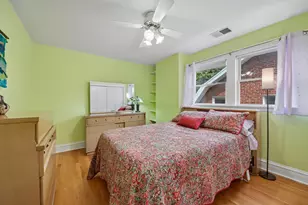 6551 N Maplewood Ave, Chicago, IL 60645 - Photo 21