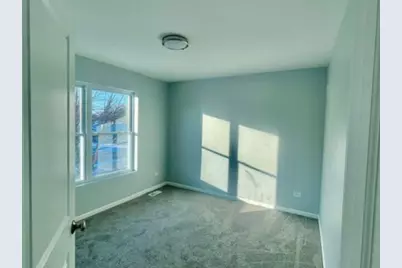 820 N Van Buren Street, Batavia, IL 60510 - Photo 9