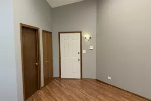 2648 Harbor Dr, Joliet, IL 60431 - Photo 3