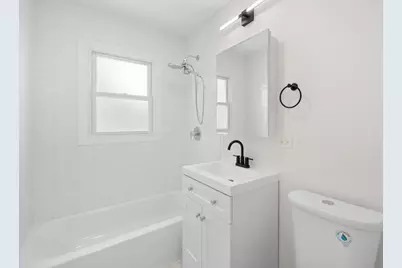 6207 W Eastwood Avenue, Chicago, IL 60630 - Photo 9