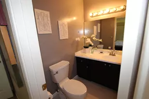 206 E Cunningham Dr, Palatine, IL 60067 - Photo 15