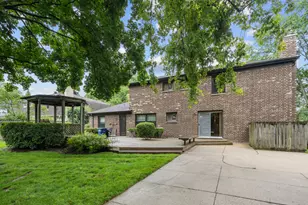 40 Fairview Ave, Deerfield, IL 60015 - Photo 25