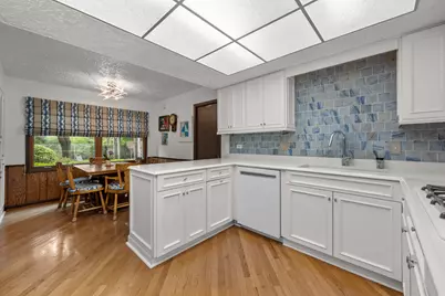 40 Fairview Avenue, Deerfield, IL 60015 - Photo 11