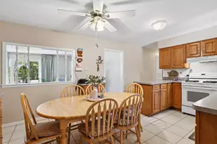 2N160 Fairfield Ave, Lombard, IL 60148 - Photo 7