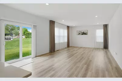 8503 Rosehall Drive, Joliet, IL 60431 - Photo 5
