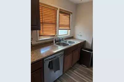 2130 Hawthorne Lane, Waukegan, IL 60087 - Photo 11