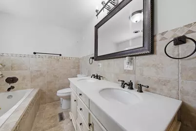 [Address not provided], Bellwood, IL 60104 - Photo 29