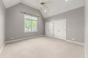 1046 Sylvan Cir, Naperville, IL 60540 - Photo 47