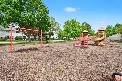 554 Alton Court, Carol Stream, IL 60188 - Photo 23