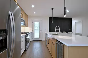 4829 W Court St, Monee, IL 60449 - Photo 9