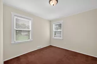 7339 S Park Ave, Burr Ridge, IL 60527 - Photo 15