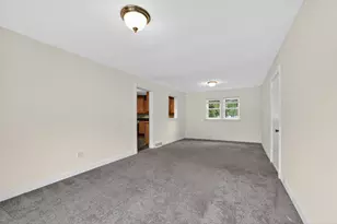 7339 S Park Ave, Burr Ridge, IL 60527 - Photo 7