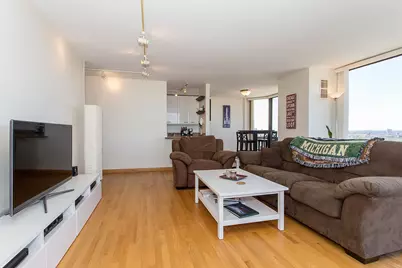 2650 N Lakeview Avenue #2801, Chicago, IL 60614 - Photo 5