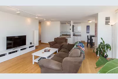 2650 N Lakeview Avenue #2801, Chicago, IL 60614 - Photo 3