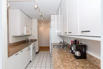 2650 N Lakeview Avenue #2801, Chicago, IL 60614 - Photo 9