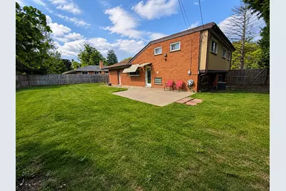 360 E Huntington Lane, Elmhurst, IL 60126 - Photo 15