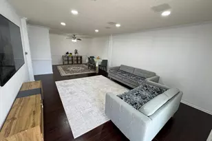 920 Beau Dr, Des Plaines, IL 60016 - Photo 5