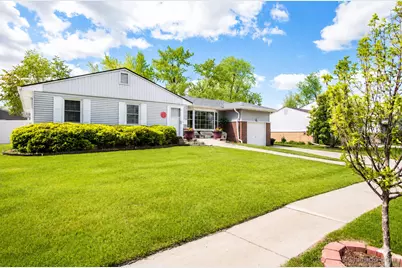 1359 E Dorothy Drive, Palatine, IL 60074 - Photo 1