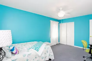 1359 E Dorothy Dr, Palatine, IL 60074 - Photo 17