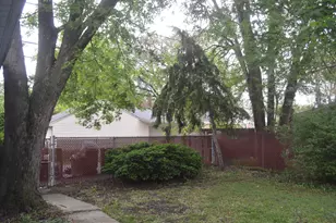 17719 Burnham Ave, Lansing, IL 60438 - Photo 5