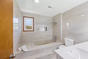 725 N 8th Ave, Addison, IL 60101 - Photo 15