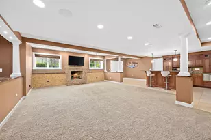39W514 Bealer Cir, Geneva, IL 60134 - Photo 37