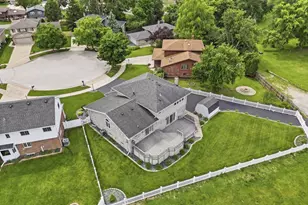 14807 Becky Ct, Oak Forest, IL 60452 - Photo 3