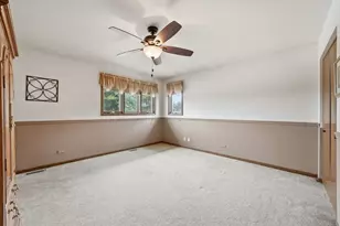 14807 Becky Ct, Oak Forest, IL 60452 - Photo 21