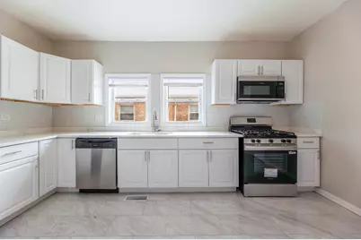 12420 S Emerald Avenue, Chicago, IL 60628 - Photo 3