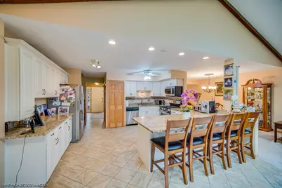 12152 Forestview Drive, Orland Park, IL 60467 - Photo 5