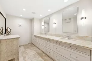 180 E Pearson St, Chicago, IL 60611 - Photo 17