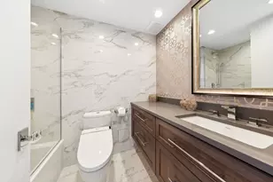 180 E Pearson St, Chicago, IL 60611 - Photo 21