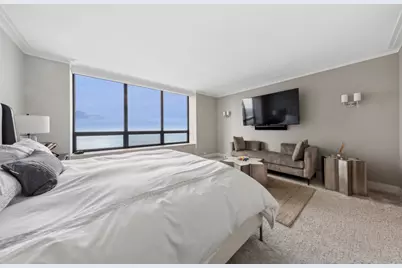 180 E Pearson Street #7203, Chicago, IL 60611 - Photo 15