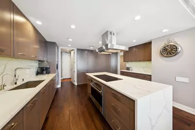 180 E Pearson Street #7203, Chicago, IL 60611 - Photo 11