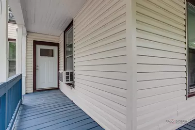 228 S Lincoln Avenue, Waukegan, IL 60085 - Photo 3