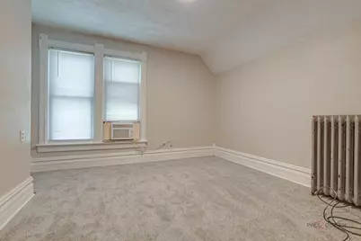 228 S Lincoln Avenue, Waukegan, IL 60085 - Photo 21