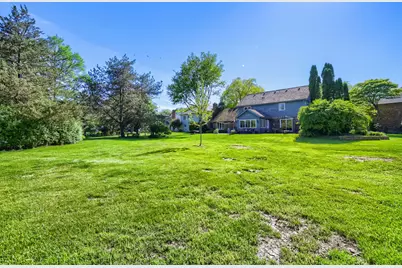 816 Paddock Lane, Libertyville, IL 60048 - Photo 33