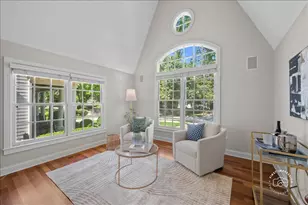 427 S Sleight St, Naperville, IL 60540 - Photo 5