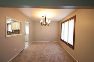 8537 163rd St, Tinley Park, IL 60487 - Photo 5