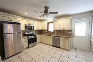 8537 163rd St, Tinley Park, IL 60487 - Photo 7