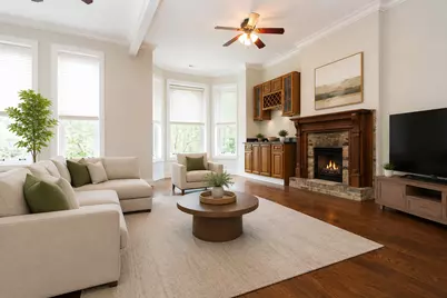 933 W Newport Avenue #3, Chicago, IL 60657 - Photo 3