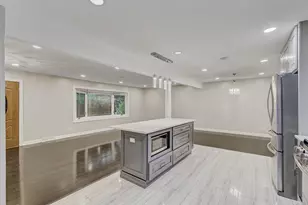 1423 S Cypress Dr, Mount Prospect, IL 60056 - Photo 19