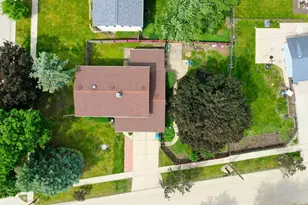 1423 S Cypress Dr, Mount Prospect, IL 60056 - Photo 59