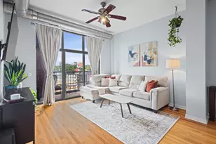 4011 N Francisco Ave, Chicago, IL 60618 - Photo 3