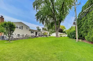 1316 W Plymouth Ct, Arlington Heights, IL 60004 - Photo 29