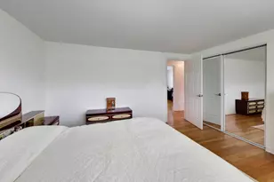 1316 W Plymouth Ct, Arlington Heights, IL 60004 - Photo 15