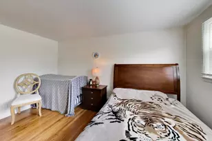 1316 W Plymouth Ct, Arlington Heights, IL 60004 - Photo 17