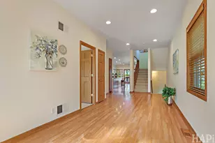 9 Lakeside Ln, Fox Lake, IL 60020 - Photo 5