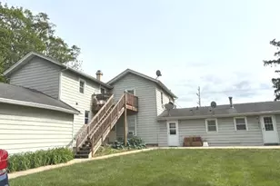 722/724 W Grant Hwy, Marengo, IL 60152 - Photo 5