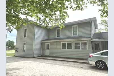 722/724 W Grant Highway, Marengo, IL 60152 - Photo 3